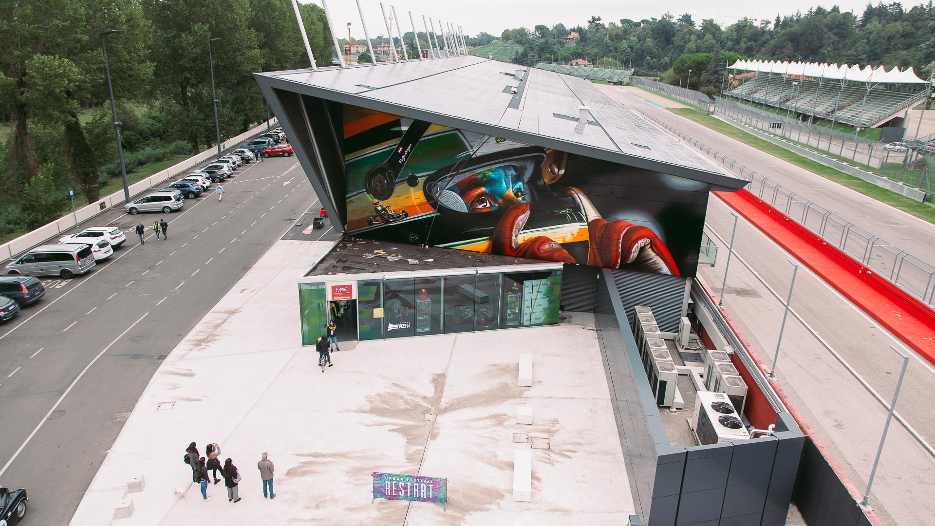 ayrton senna 25 anniversario street art imola kobra